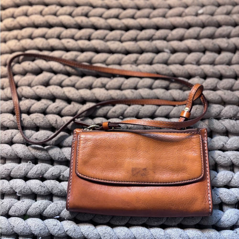 Fossil Tan Leather Crossbody Bag
